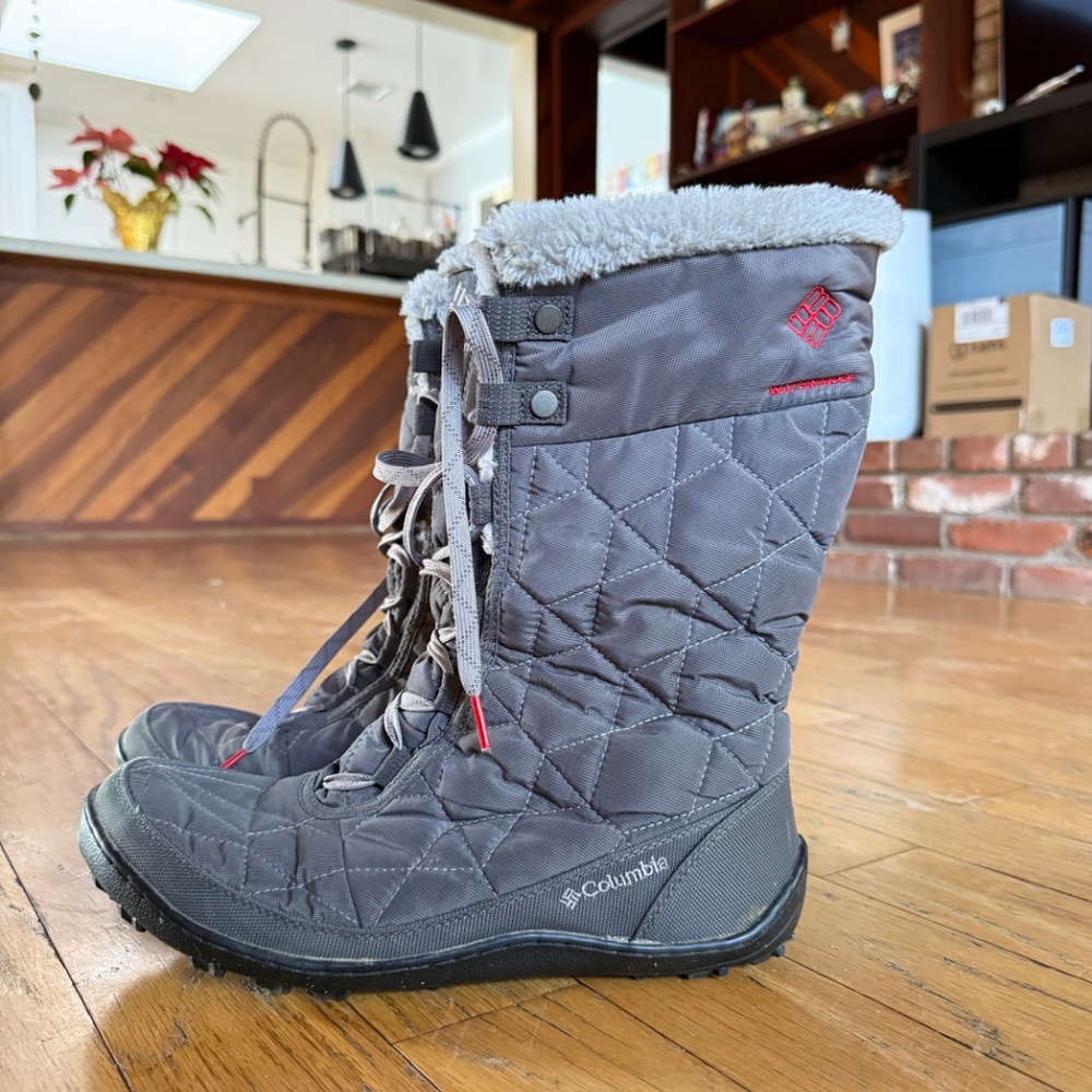 Columbia Faux Minx Mid Omni-Heat Winter Boots, Women's Size 10.5